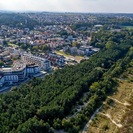 Maloves & Semesteranläggning (resort) *