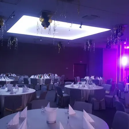 Maloves & Курортный комплекс Владыславово