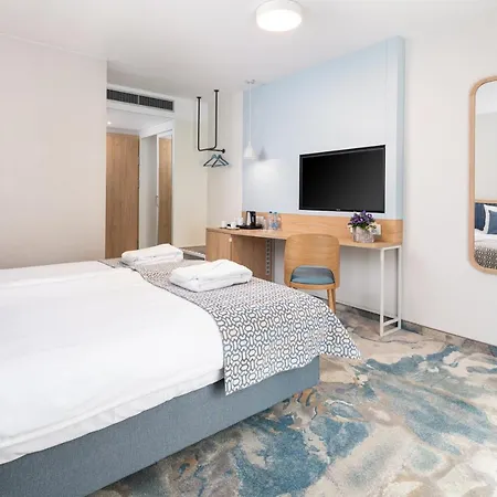 Курортный комплекс Maloves & *