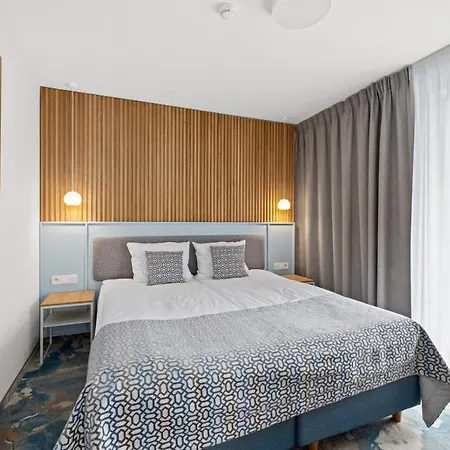 Maloves & Владыславово