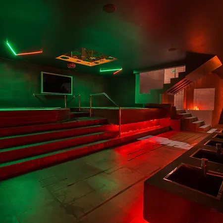 Maloves & * Владыславово