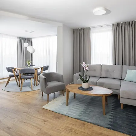 Maloves & Владыславово