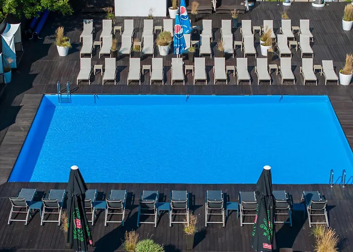 Semesteranläggning (resort) Maloves &